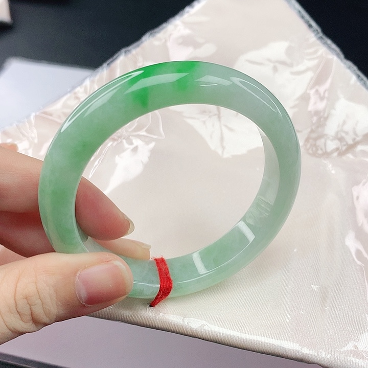 未镶嵌手镯翡翠冬**雨翡翠674