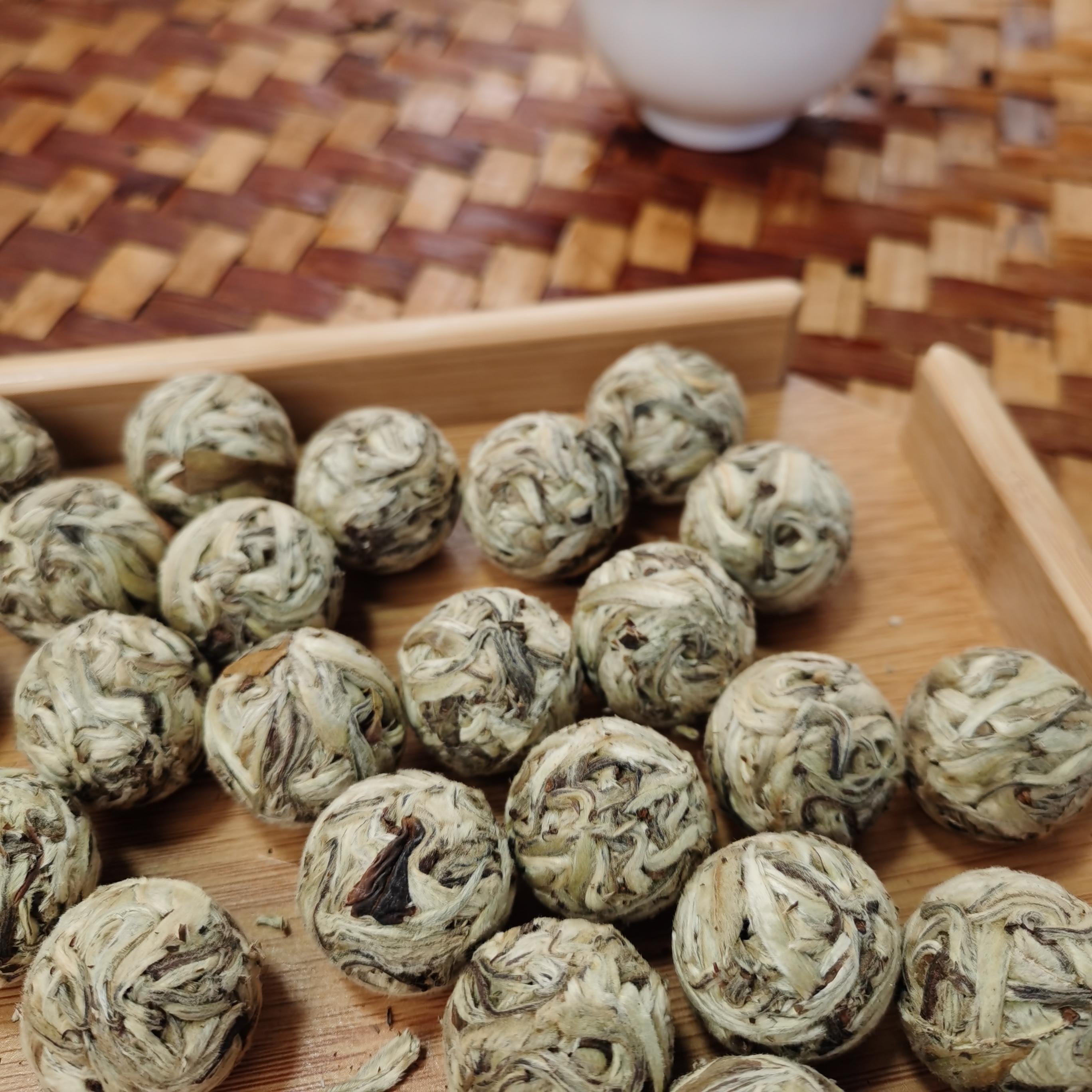 2021年凤庆白毫银针龙珠（200g）12月27【10号】