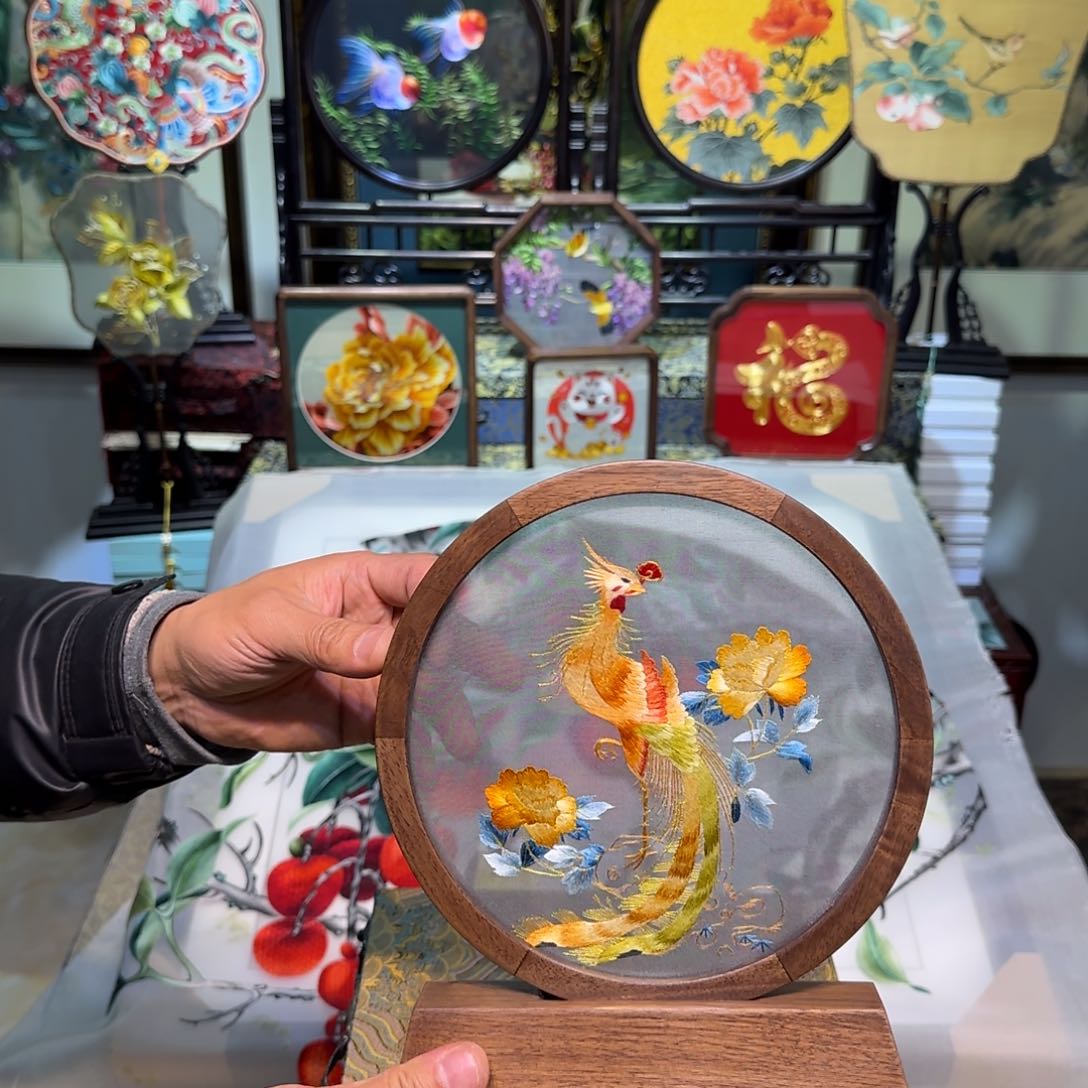 刺绣刺绣工艺精湛