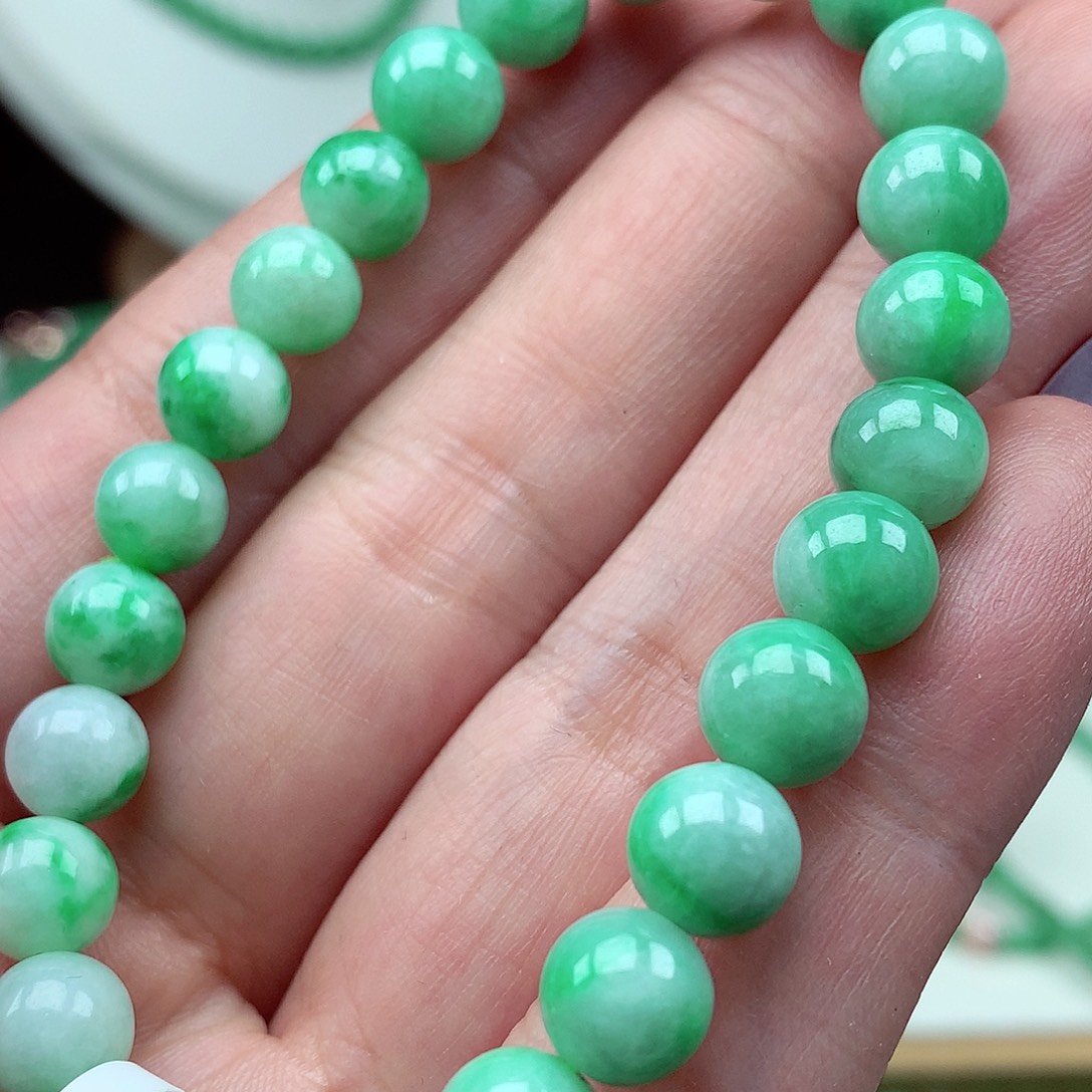 翡翠未镶嵌毛衣链翡翠