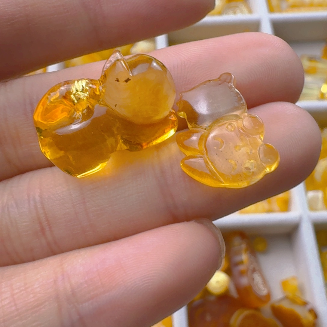 未镶嵌琥珀珠宝奇石微粉吊坠孔