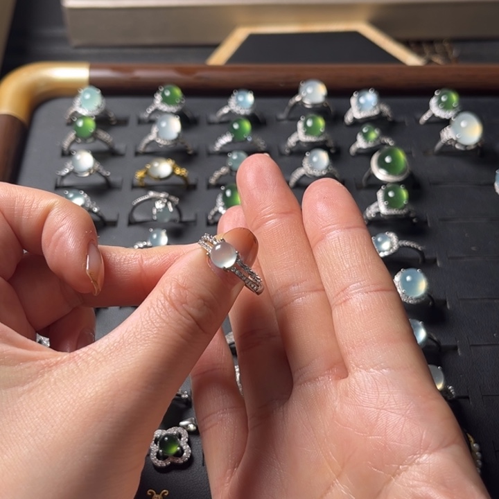 蛇纹石玉银S925镶嵌戒指