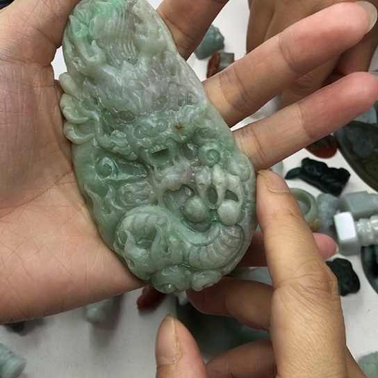 定制翡翠未镶嵌翡翠