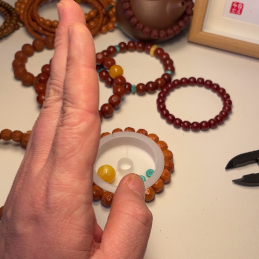 白***壶吊坠猴头核桃LOL了