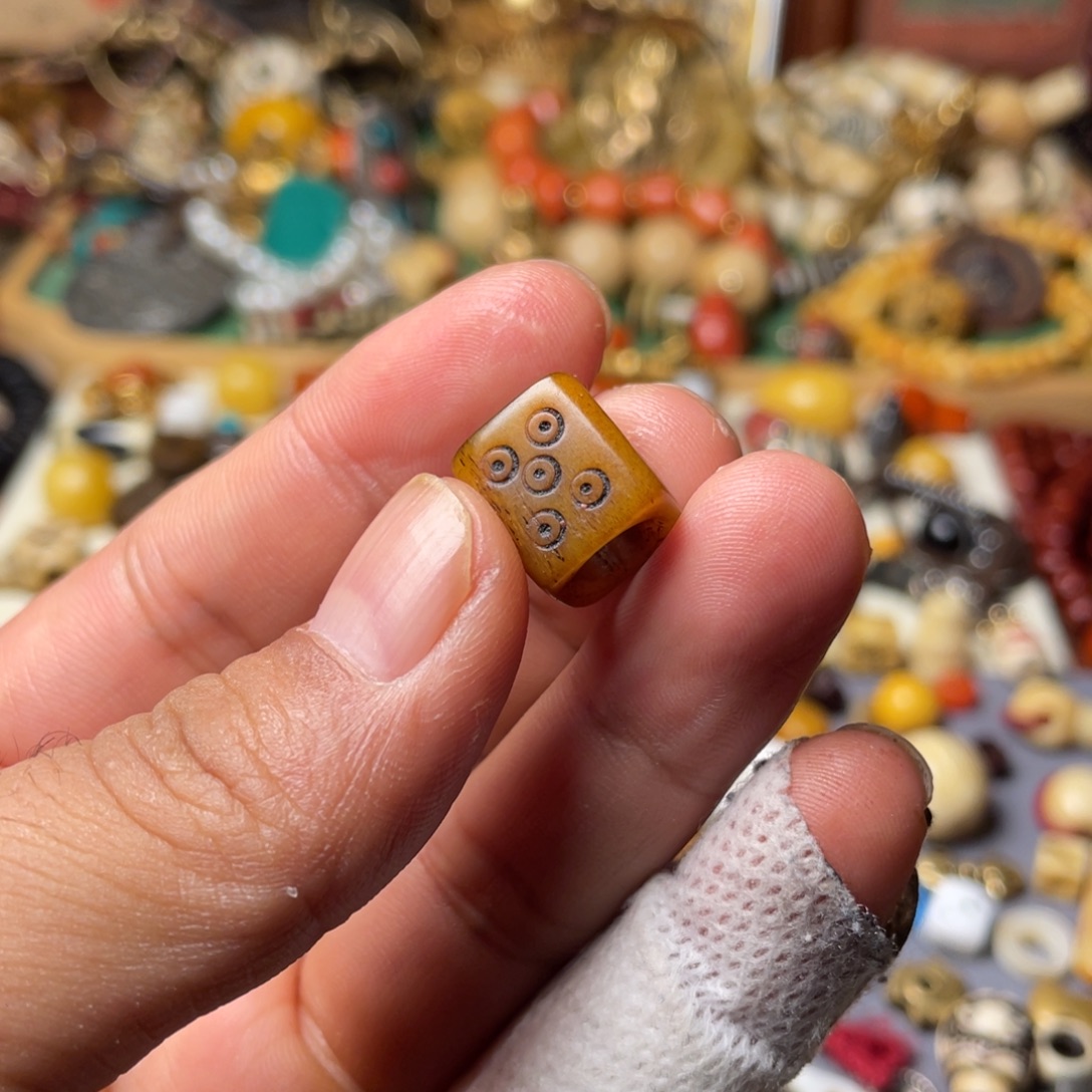 泥塑藏传藏传正常