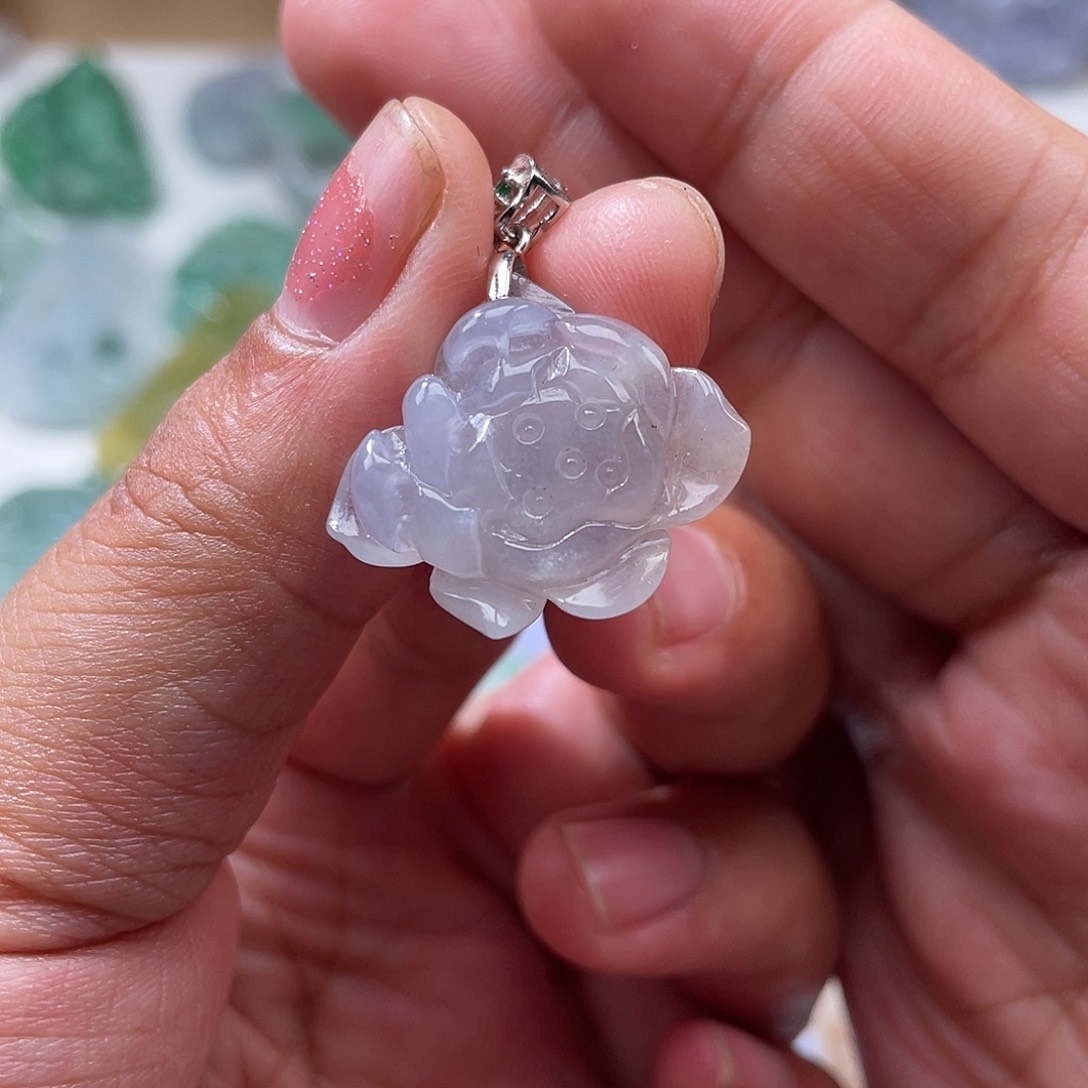 翡翠未镶嵌颈饰翡玉緣翡翠