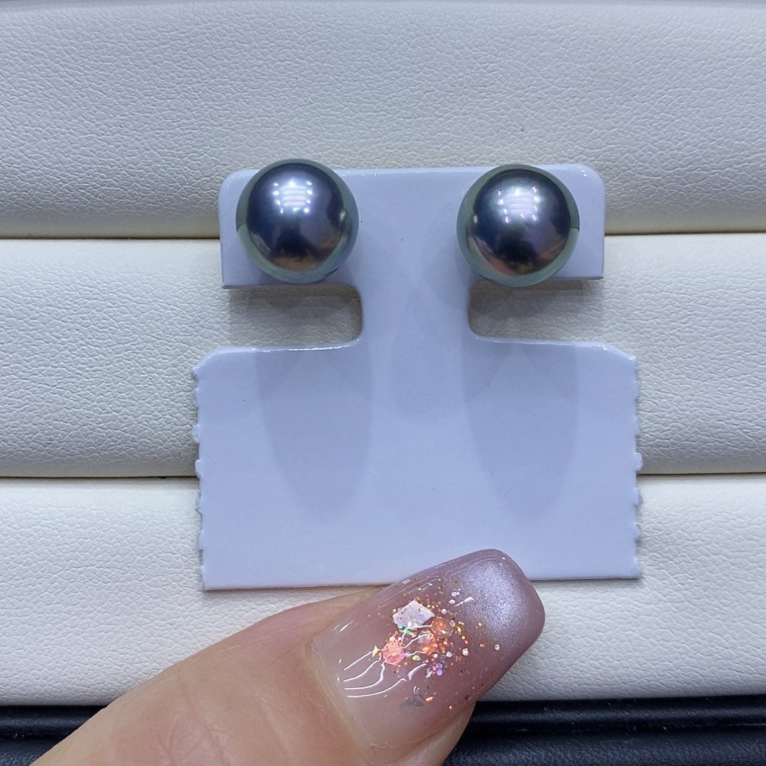 18K金镶嵌海水珍珠耳饰10到11点位