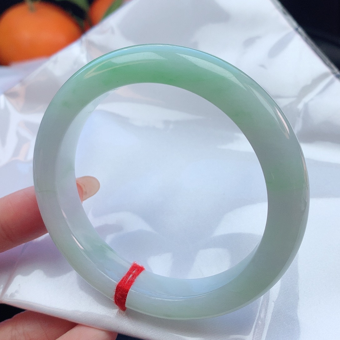 翡翠手镯未镶嵌58圈口329013