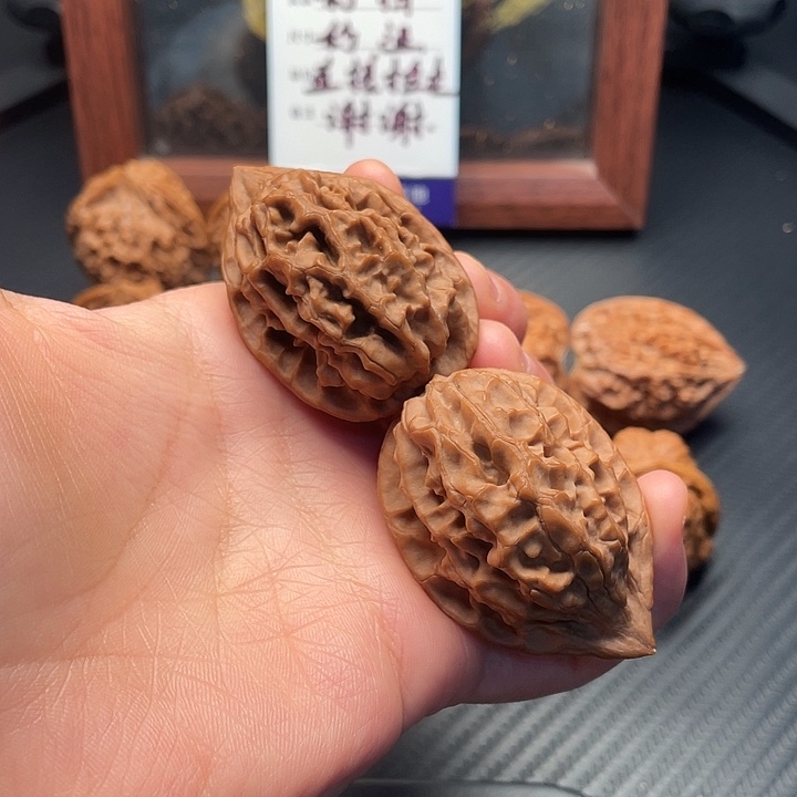 国***歌核桃手串/手链秦岭