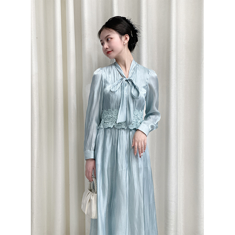 【琉光掠影】小娜椒小个子春季轻奢镂空刺绣拼接衬衫半身裙套装女