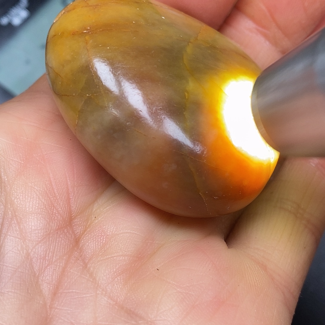 和田玉未镶嵌珠宝奇石