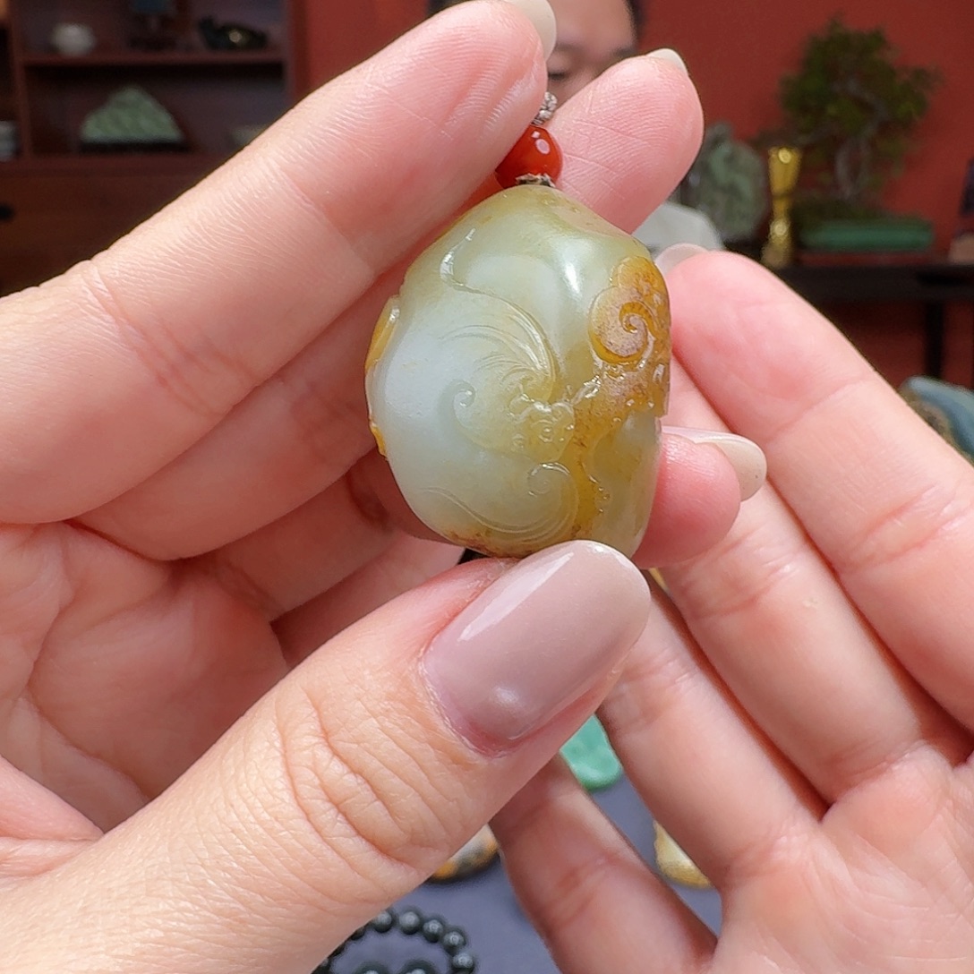 和田玉未镶嵌挂件