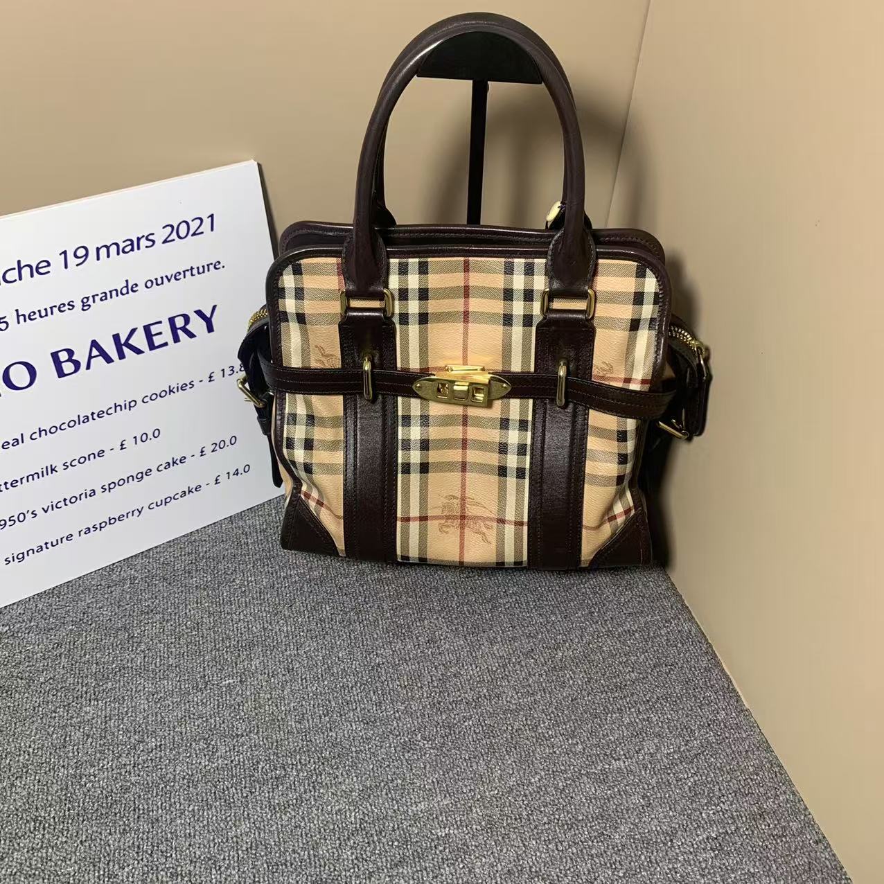 95新 BURBERRY/博柏利 巴宝莉水桶托特腋下包/Burberry/单肩包