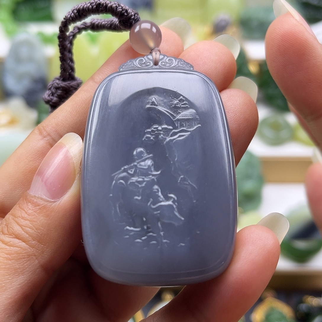 和田玉未镶嵌颈饰