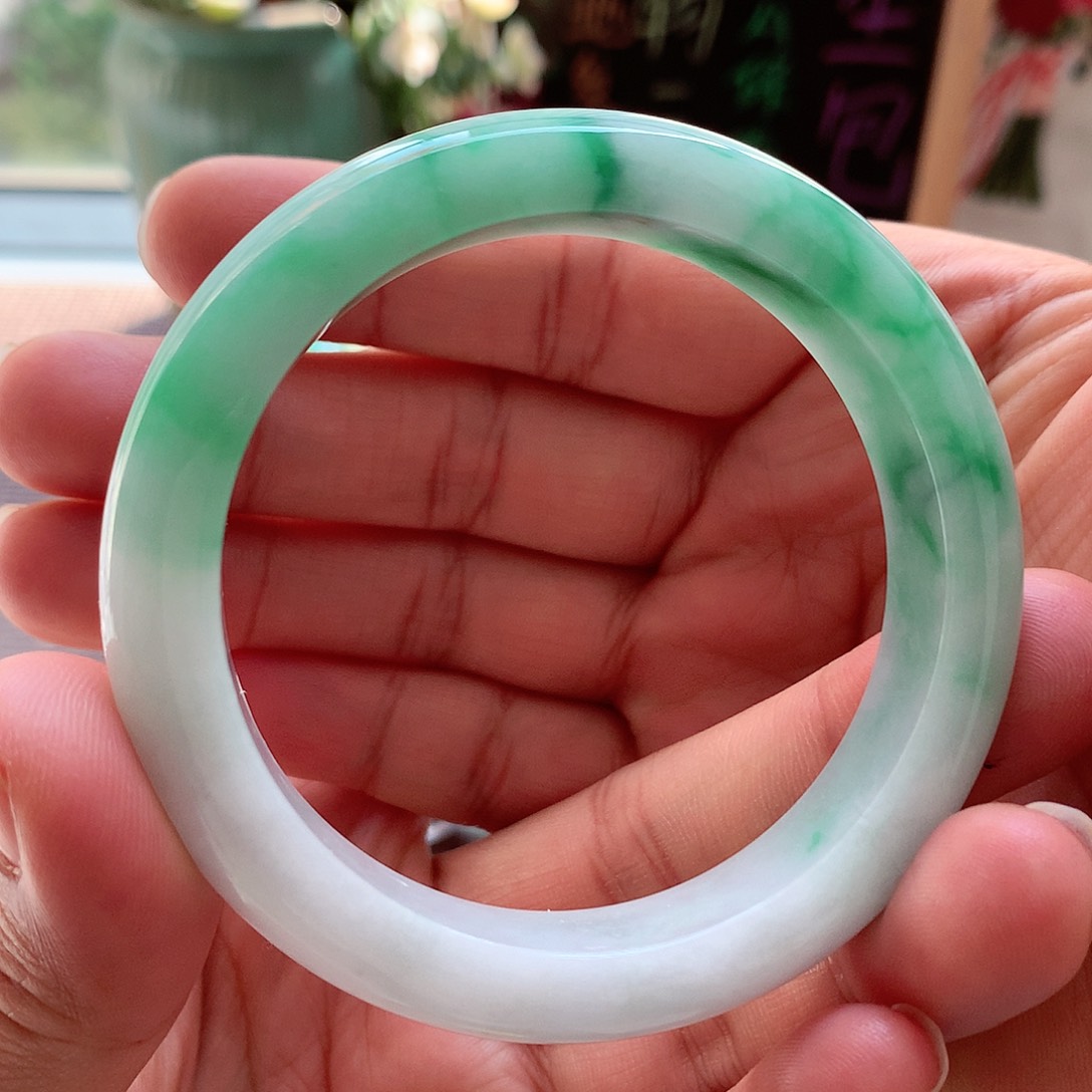 翡翠手镯未镶嵌8号