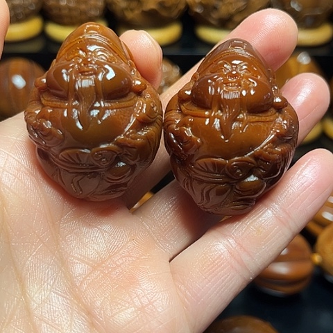 手串/手链橄榄核玉华财神一对