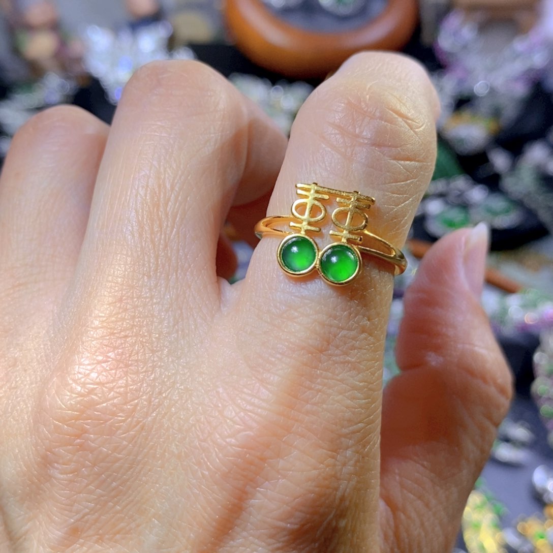 翡翠颈饰银S925镶嵌天然翡翠