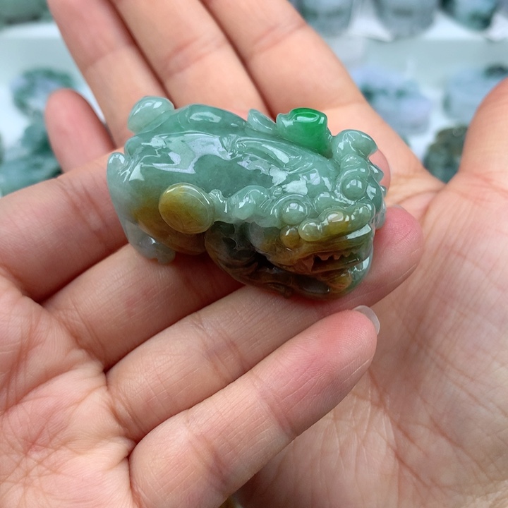 翡翠吊坠(不含链)未镶嵌@****@