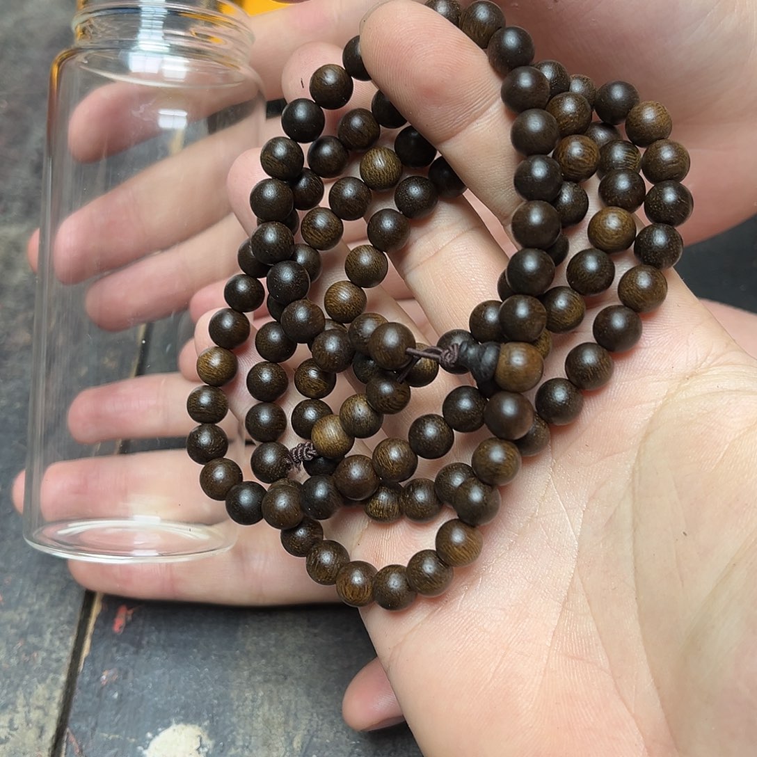 大叶紫檀（黑酸枝木类）