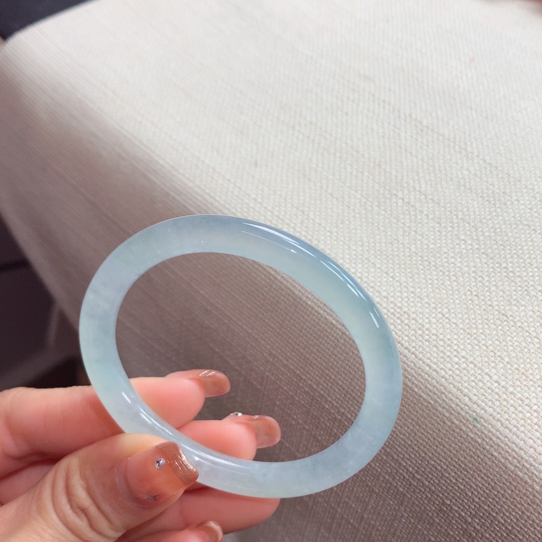 翡翠手镯未镶嵌47号