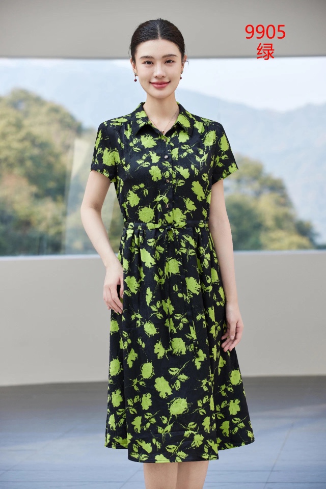 夏季印花连衣裙碎花气质女装修身9905