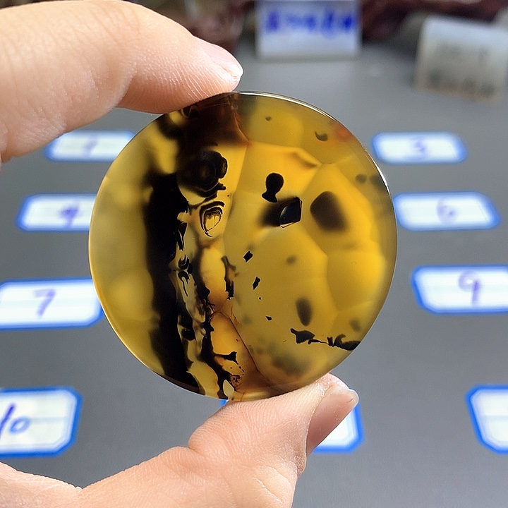 未镶嵌颈饰玛瑙/玉髓