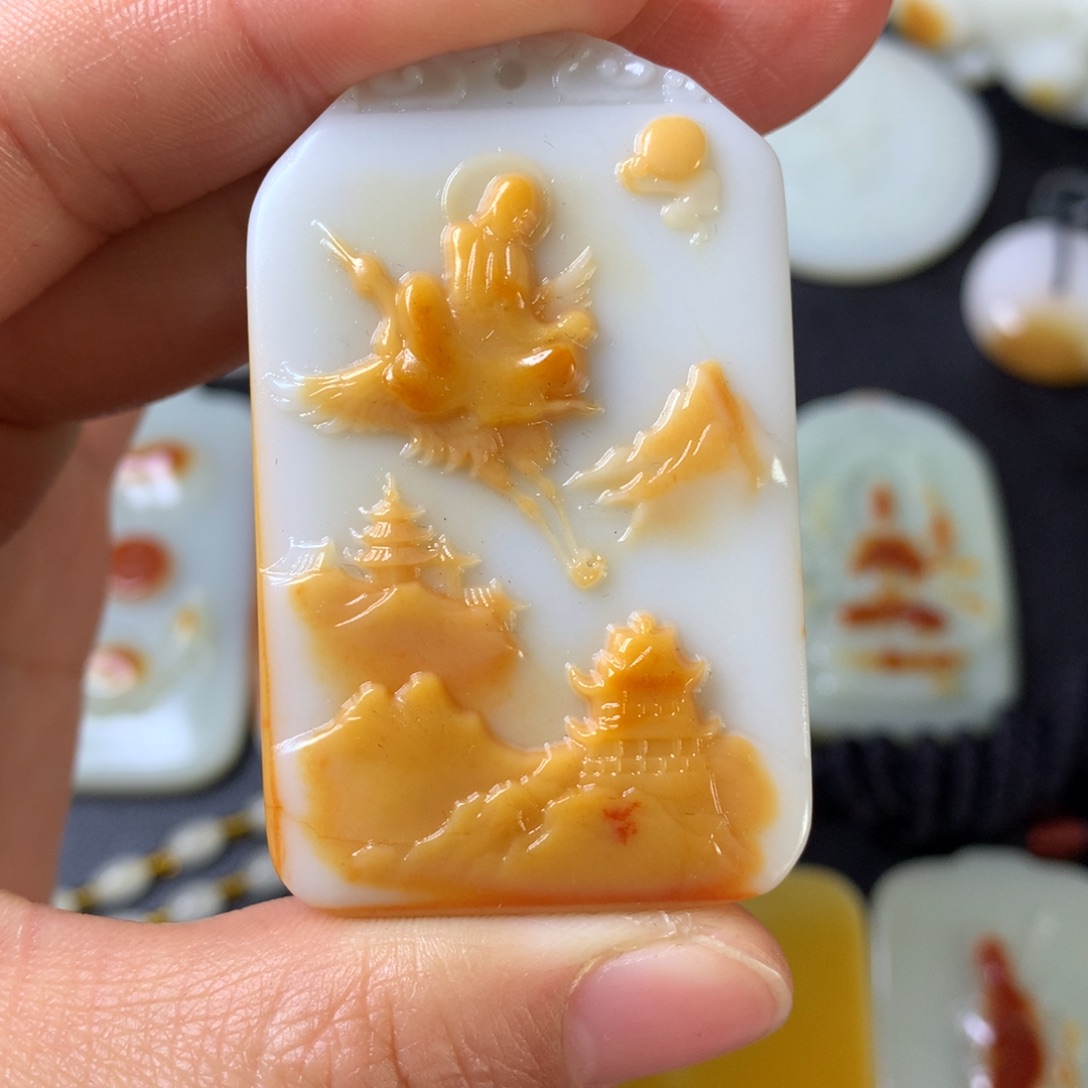 和田玉颈饰未镶嵌