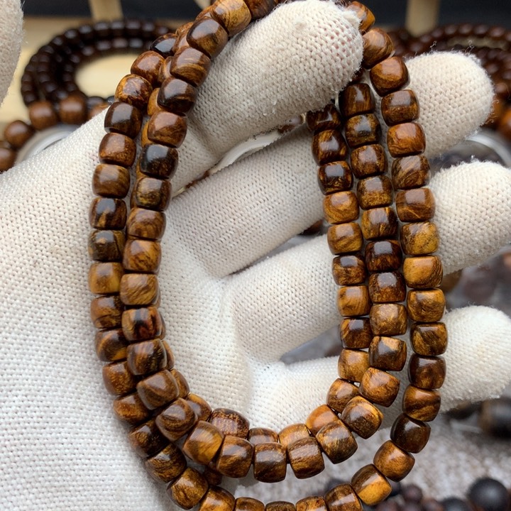 贡木巴布亚6×7×108颗瘤疤山水纹