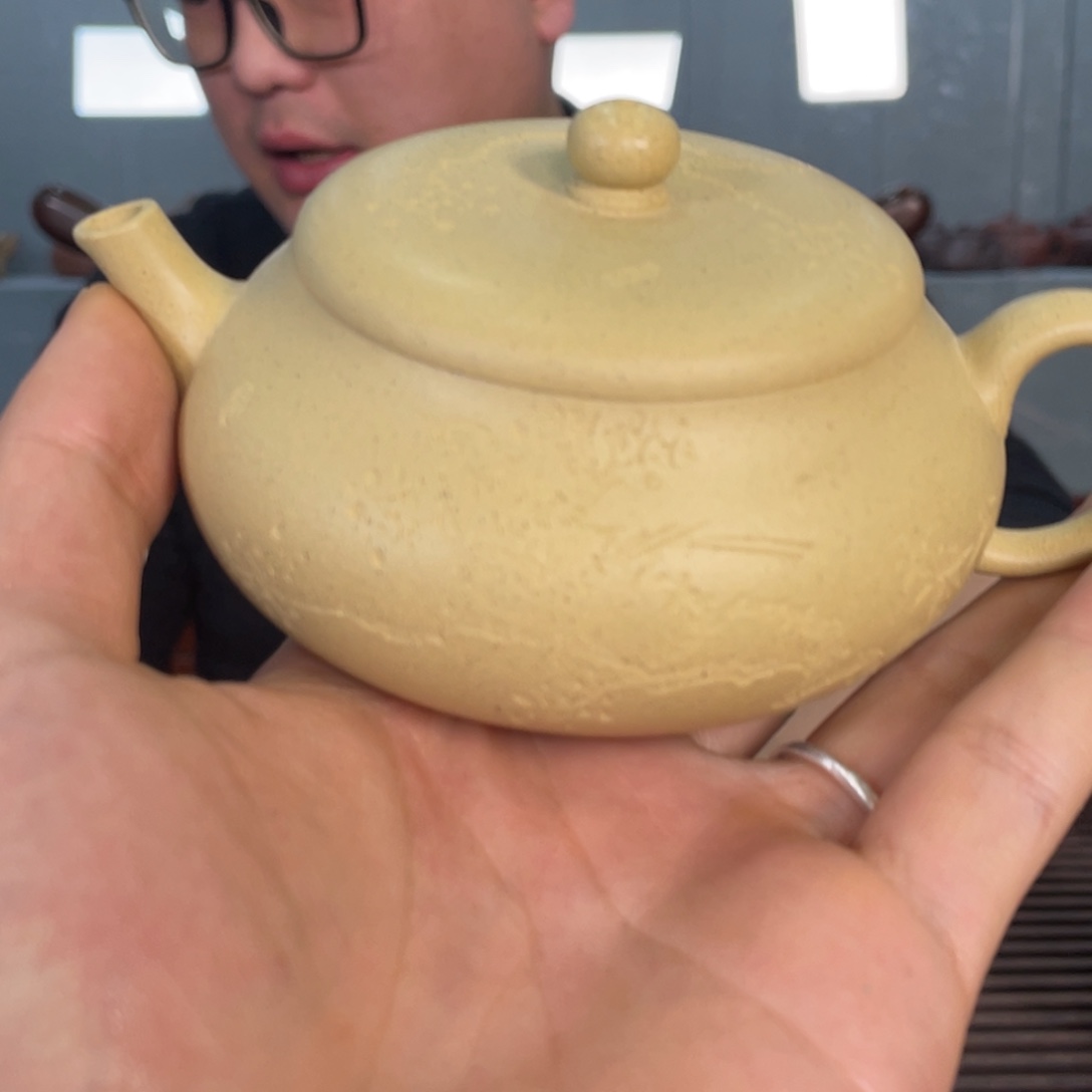 紫砂茶壶你的孩子还不