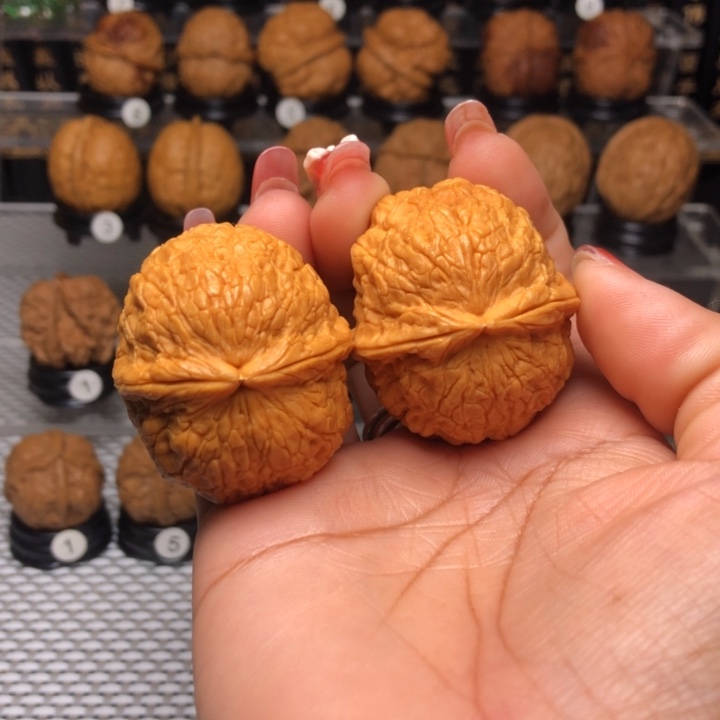 橄榄核吊坠51金丝绣球