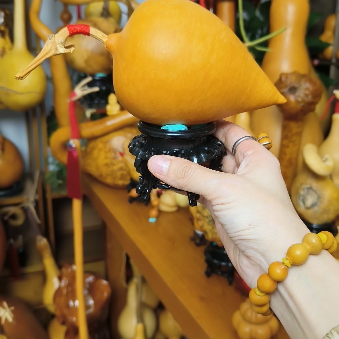 A***主一个尖桃子你好啊老板