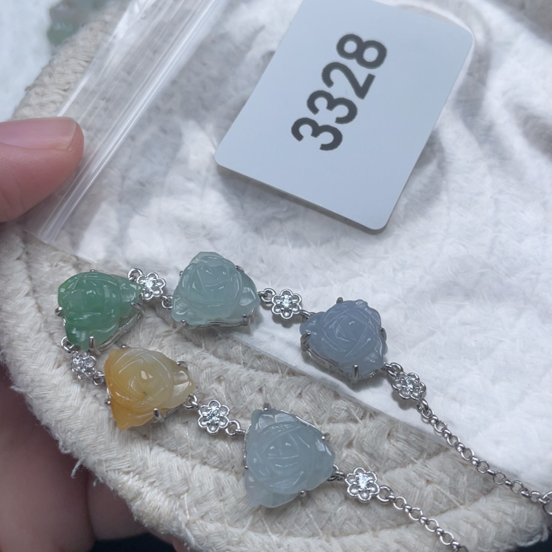 翡翠未镶嵌颈饰天然A货缅甸翡翠