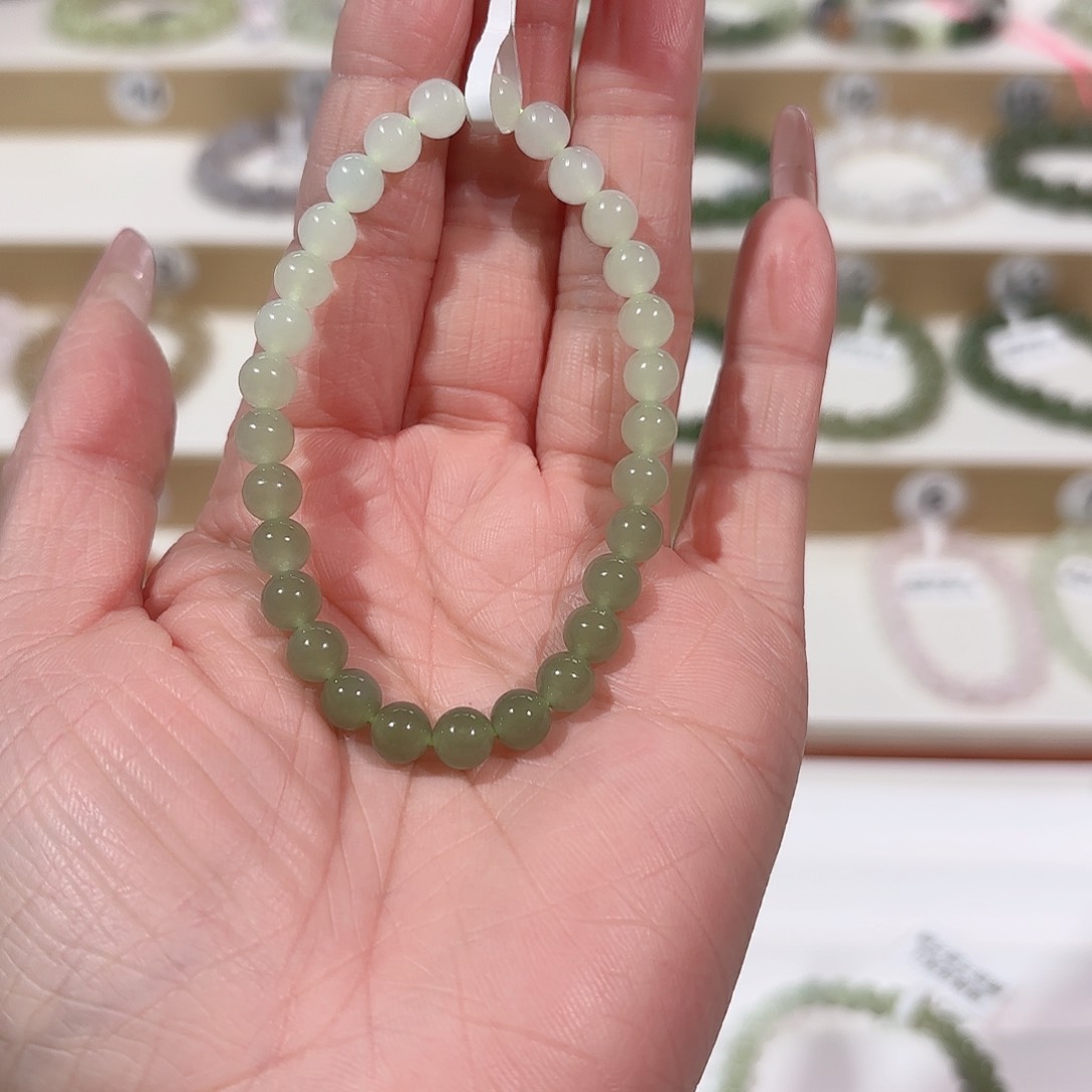 和田玉手链未镶嵌V