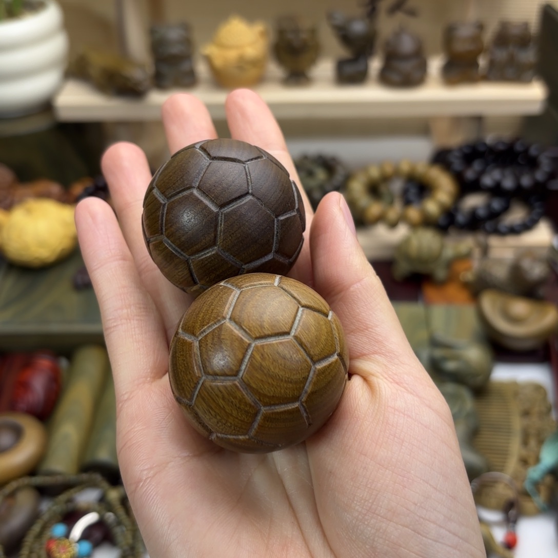 山***水木绿檀木料工艺品