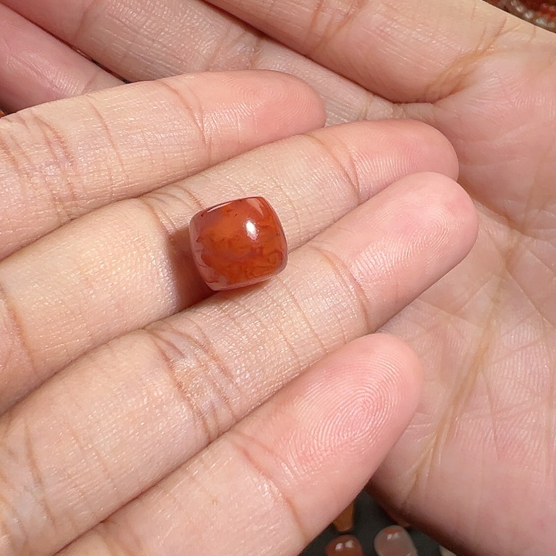 南红玛瑙珠宝奇石未镶嵌威***。福利价