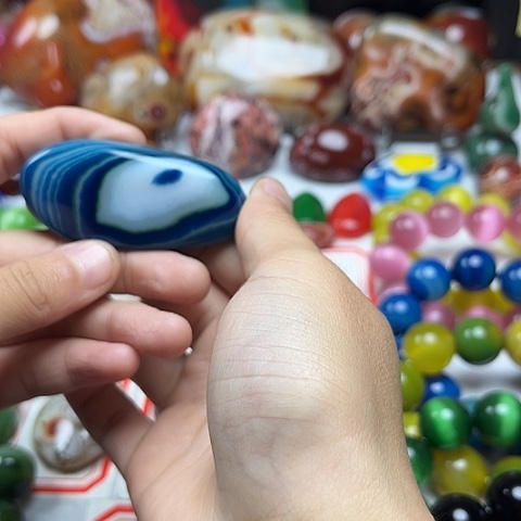 玛瑙/玉髓颈饰未镶嵌