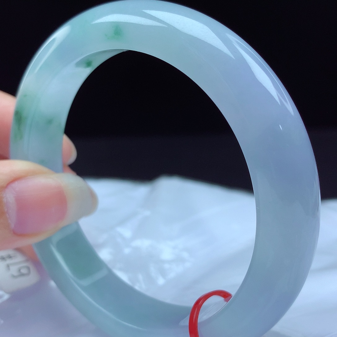 未镶嵌手镯翡翠114661，