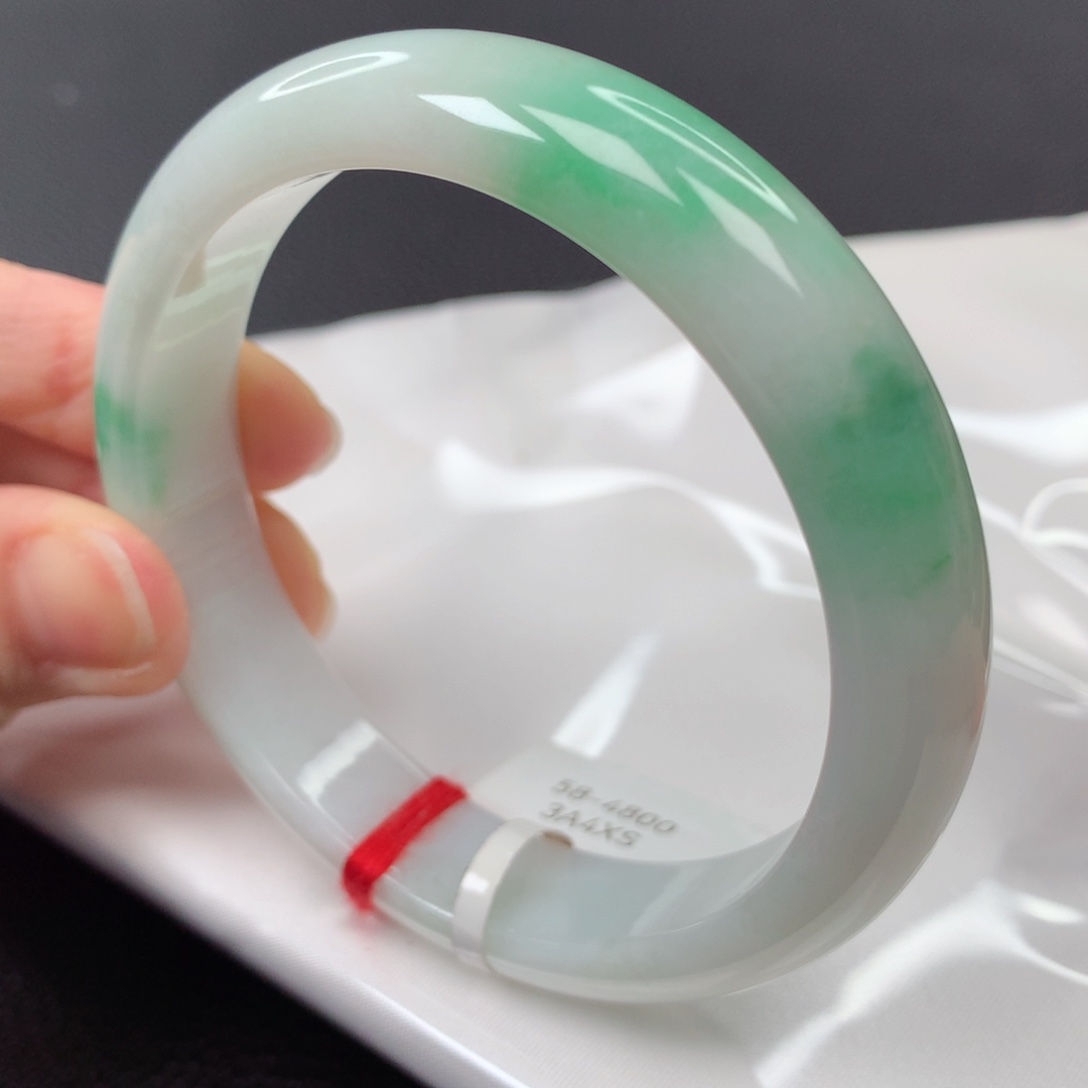 【闪购商品】翡翠手镯未镶嵌45号正圈xs58