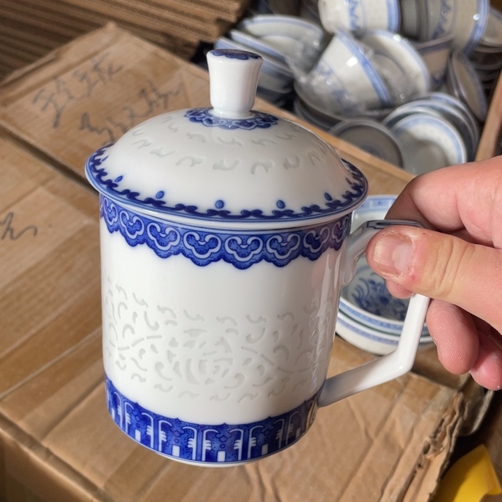 摆件景德镇陶瓷艺术品