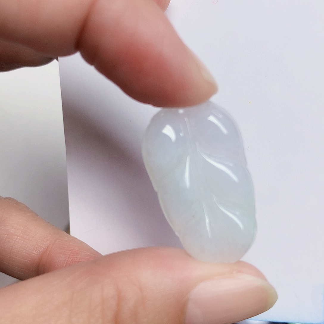 翡翠未镶嵌颈饰2467899