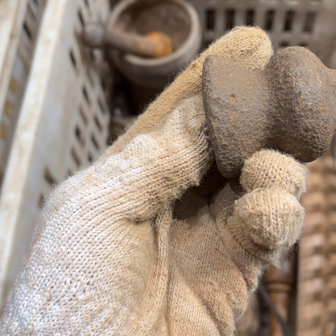 洮***生一物一图，工艺品。