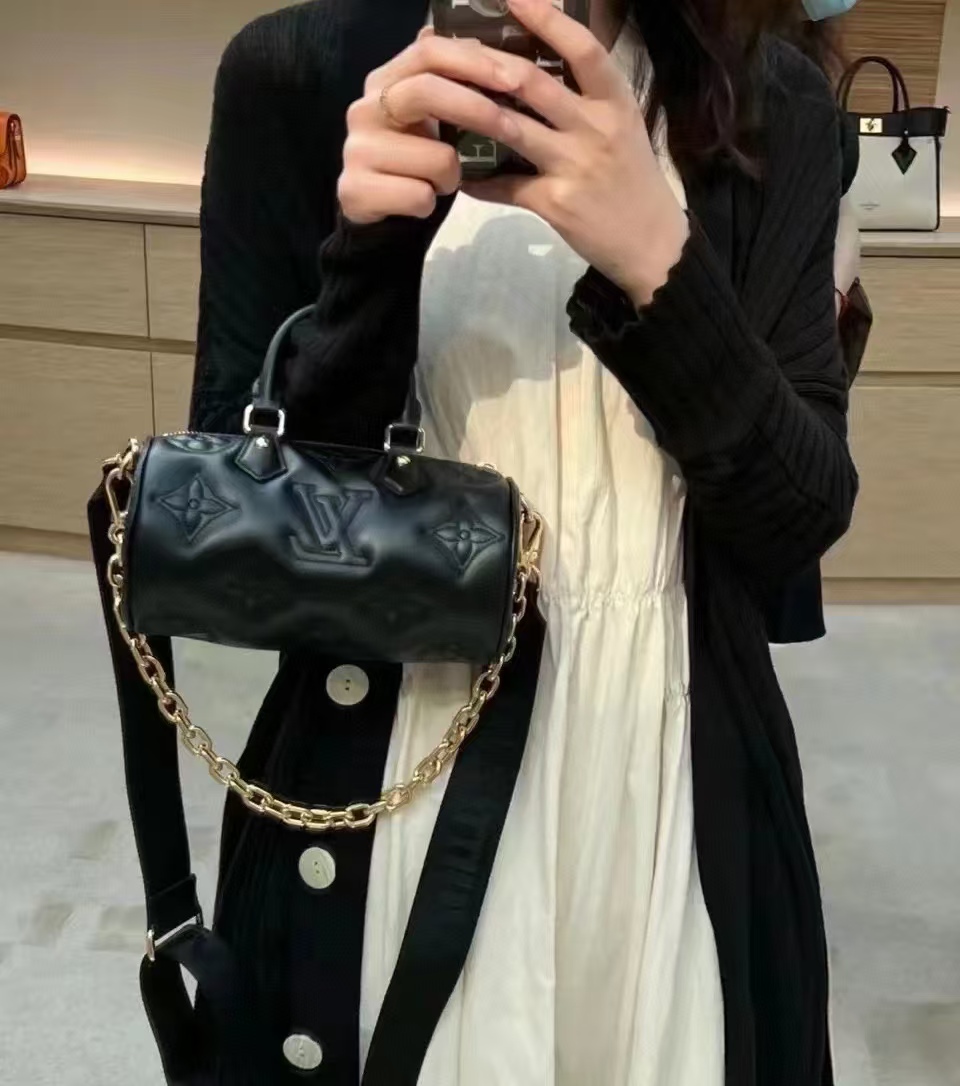 99新 LouisVuitton/路易威登 LV黑色全皮压纹 巴比龙 芯片款