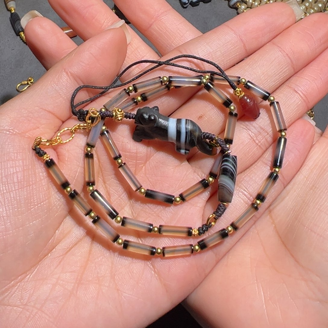 玛瑙/玉髓未镶嵌颈饰