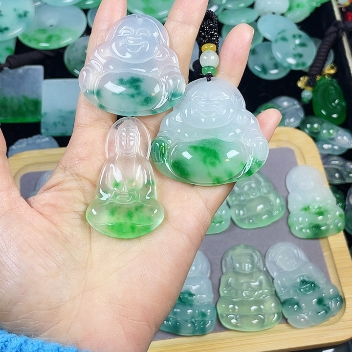 快***者翡翠未镶嵌颈饰吊坠3