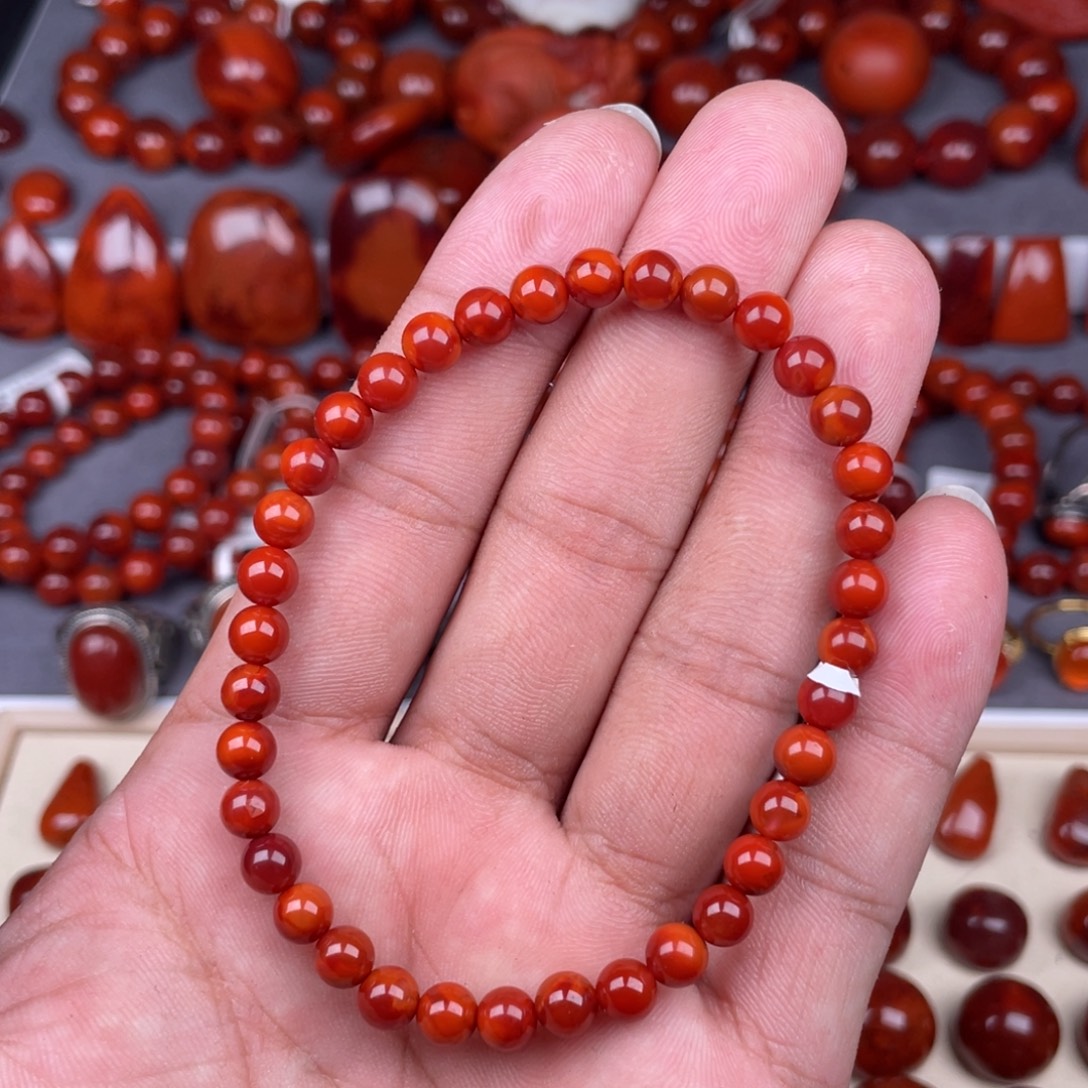 M***n南红玛瑙未镶嵌瓦西南红圆珠单圈5mm+