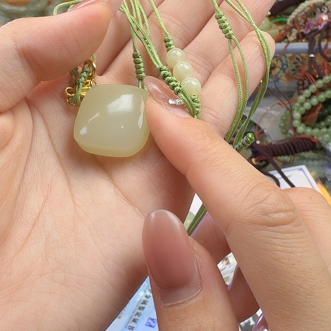 方糖吊坠加链子20尺寸