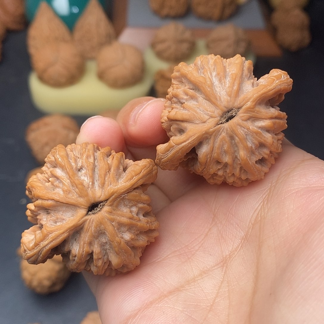 把件文玩核桃虎头全品43