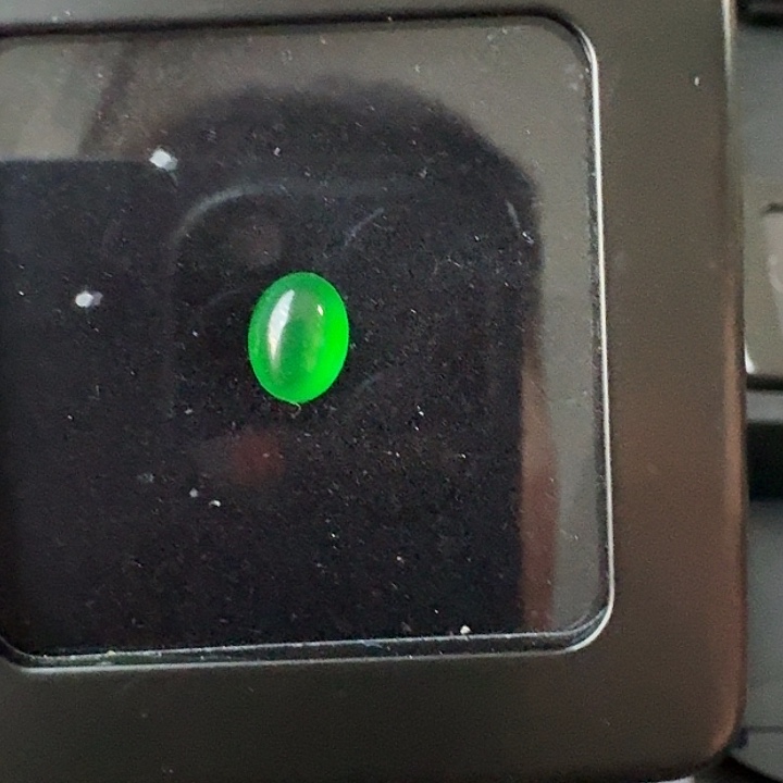 翡翠裸石天然翡翠A货满色裸石蛋面