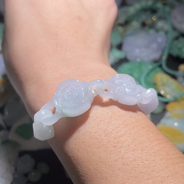 颈饰未镶嵌翡翠天