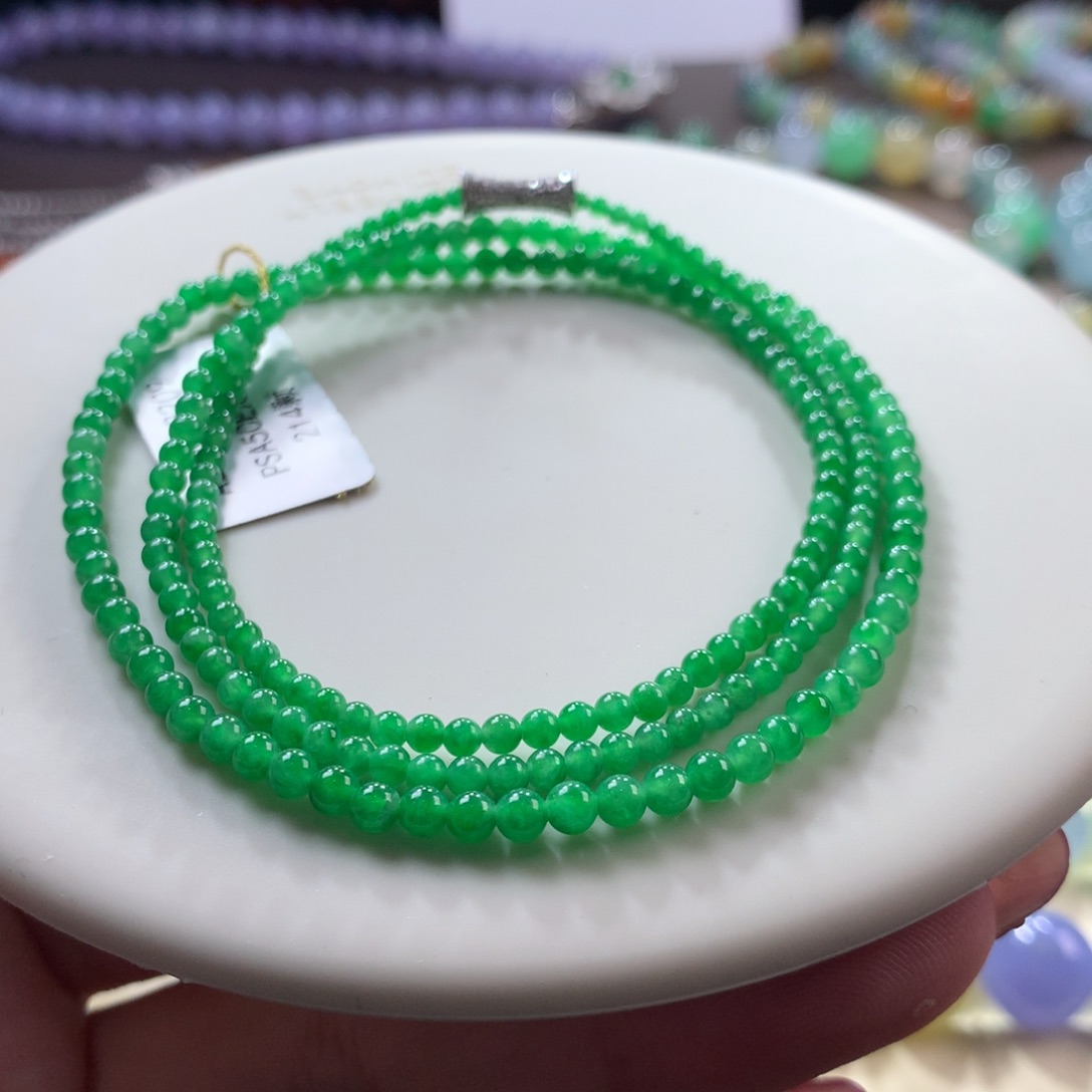翡翠颈饰未镶嵌翡翠高冰冰阳绿小米珠卡2-3+